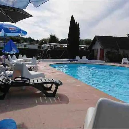L'Azure Hotel Novalaise Buitenkant foto